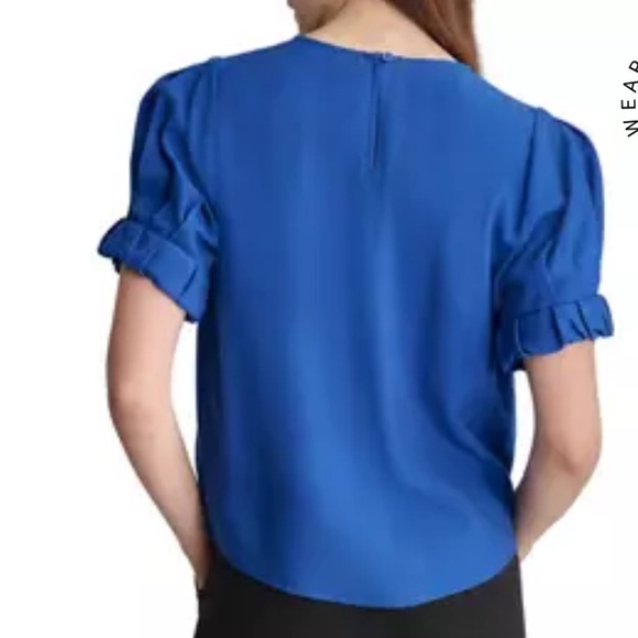Dkny lapis blue women's Short Sleeve Pleat Front Blouse - Picture 2 of 4